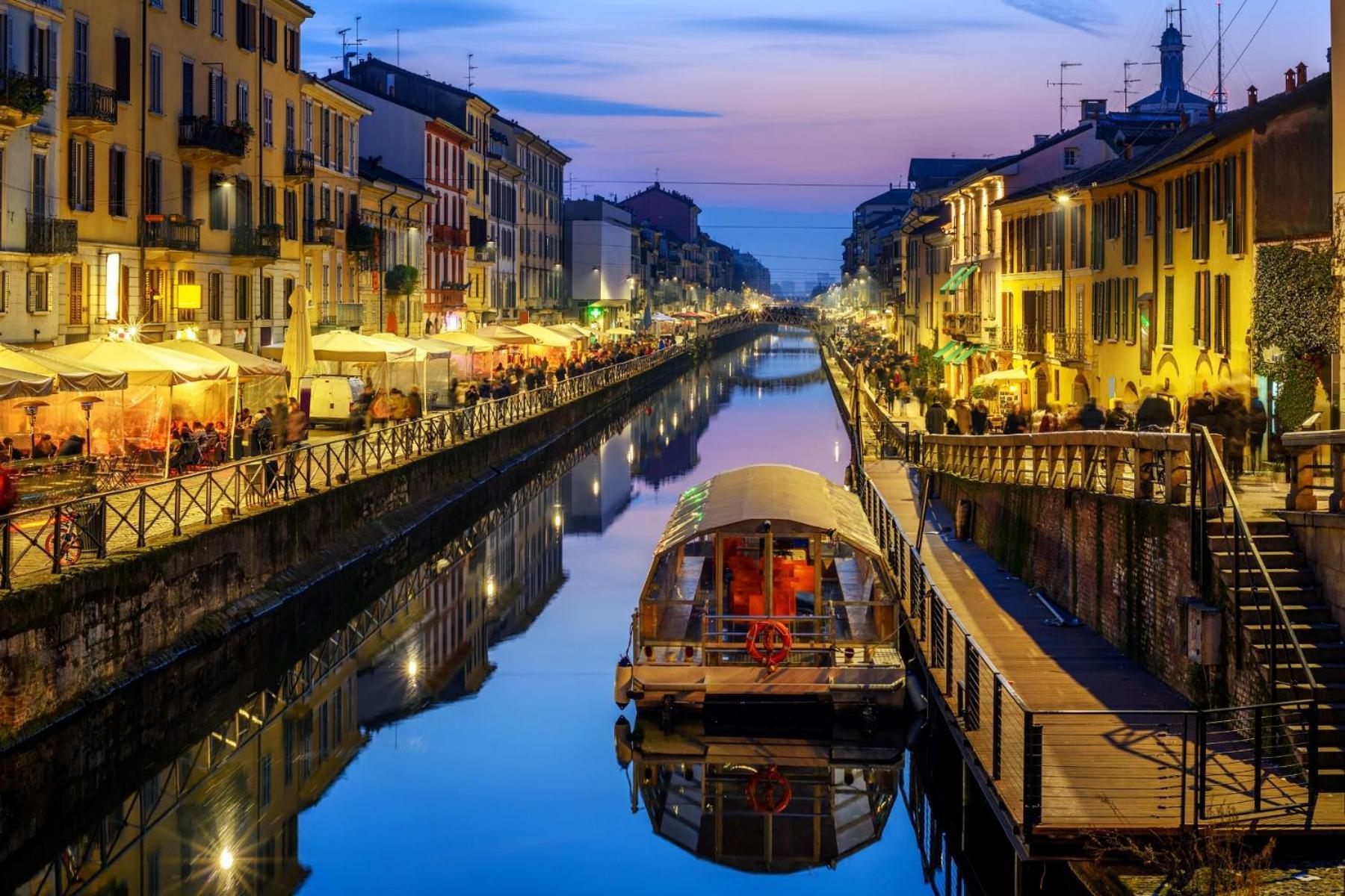 מילאנו Romantic Suite Navigli - 15Min Duomo - Free Parking מראה חיצוני תמונה