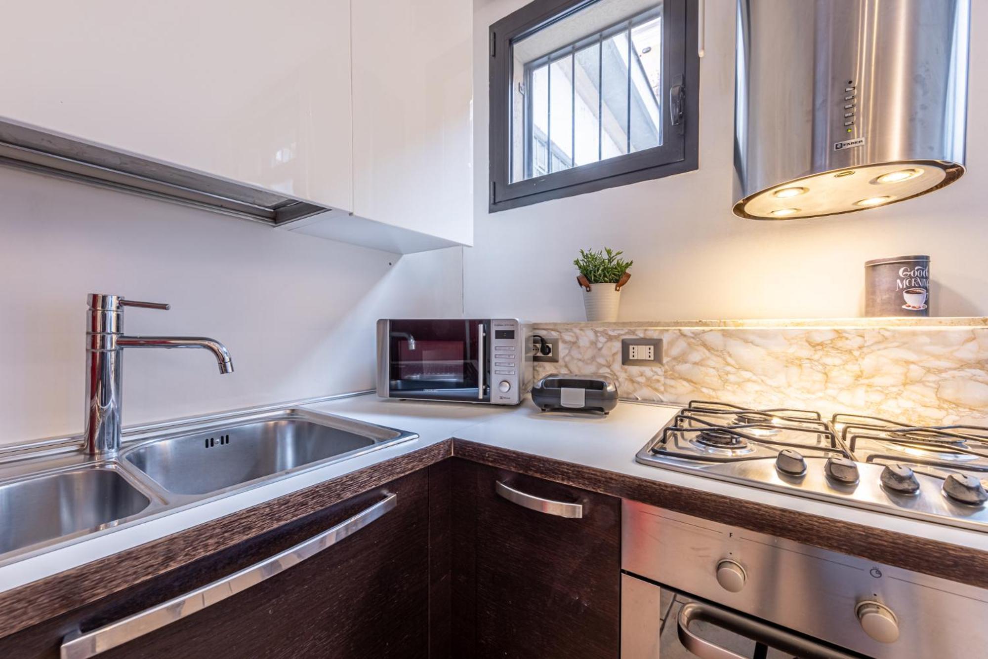 מילאנו Romantic Suite Navigli - 15Min Duomo - Free Parking מראה חיצוני תמונה